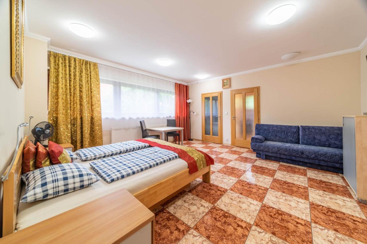 Apartman Blizko Centra Prahy Πράγα Εξωτερικό φωτογραφία