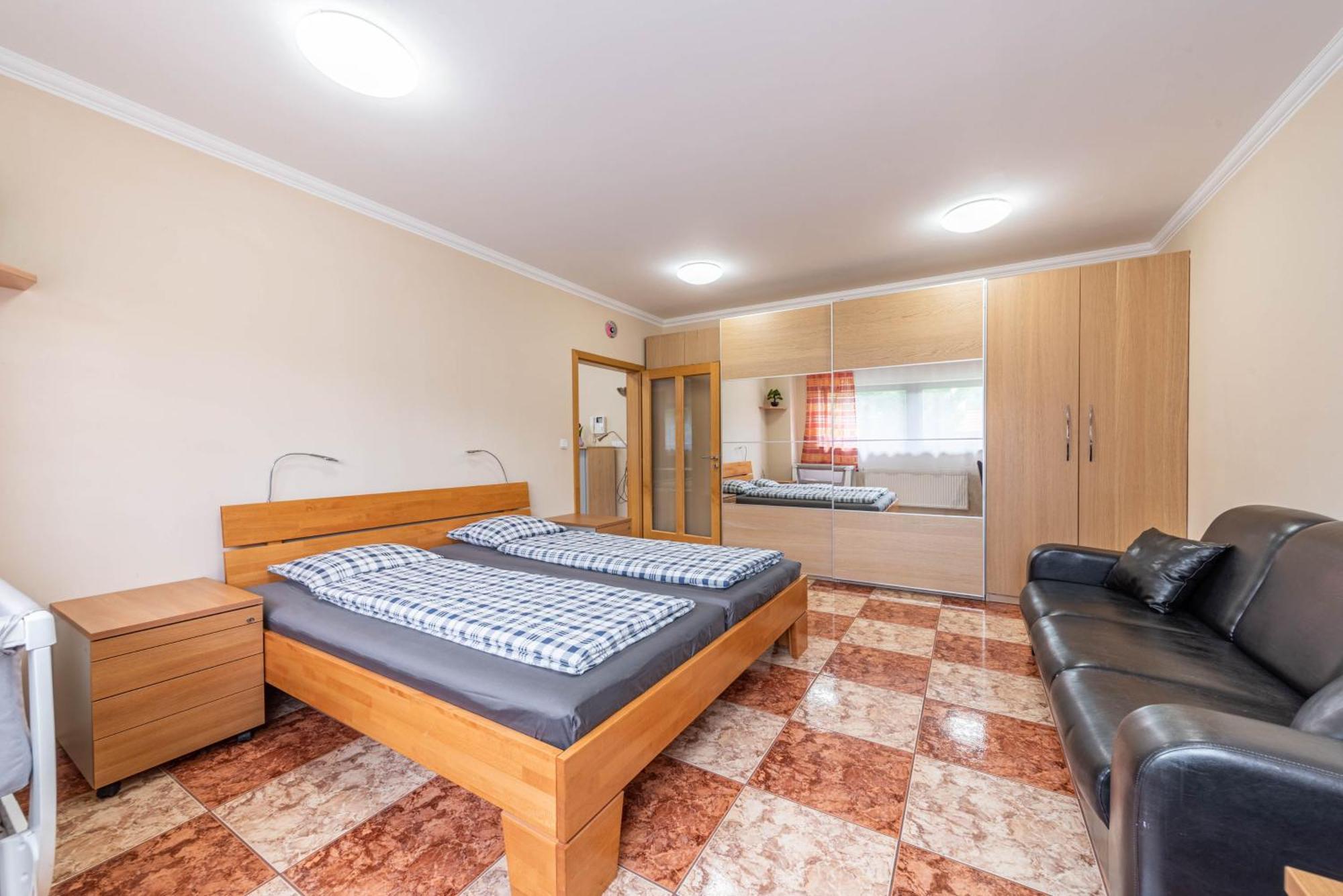 Apartman Blizko Centra Prahy Πράγα Εξωτερικό φωτογραφία